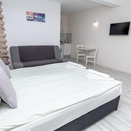 Guest House Desi Balchik Extérieur photo