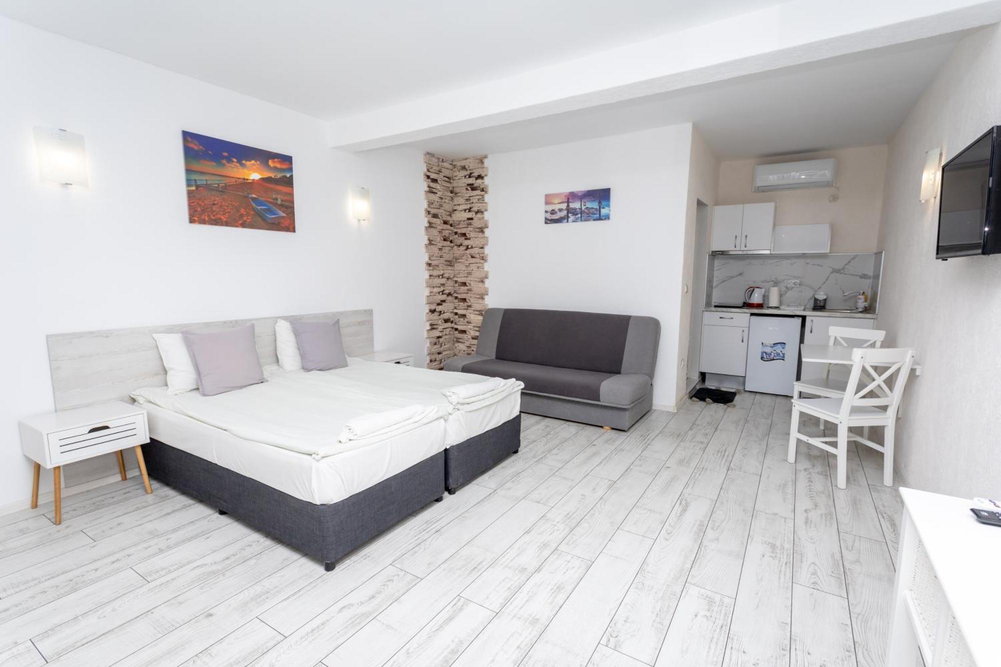 Guest House Desi Balchik Extérieur photo
