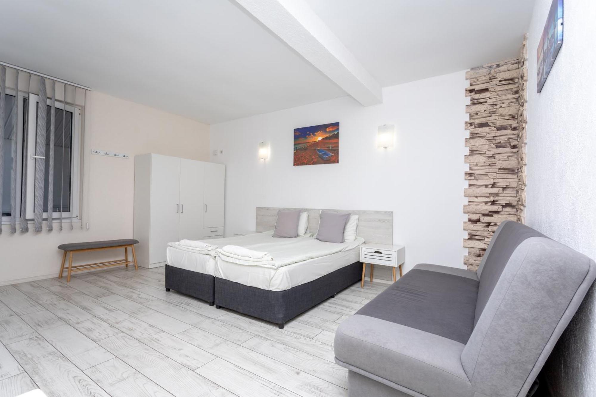 Guest House Desi Balchik Extérieur photo