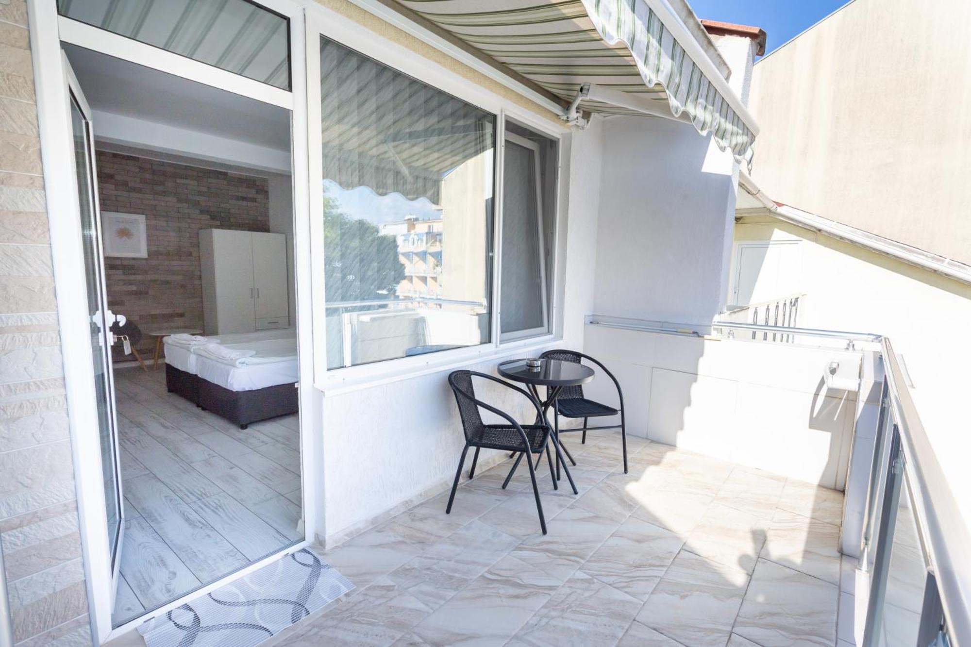 Guest House Desi Balchik Extérieur photo